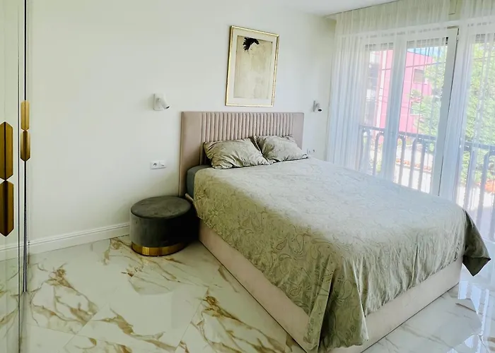 شقة Sunny Riviera - Walk To - Terrace - *