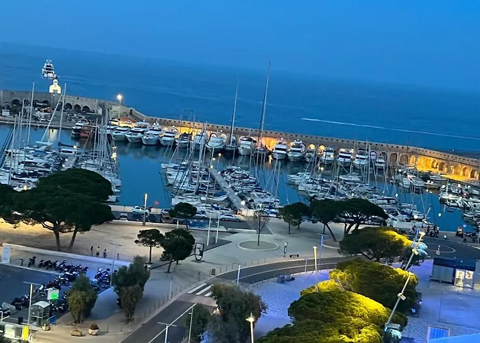 Sunny Riviera - Walk To - Terrace - شقة أنتيب